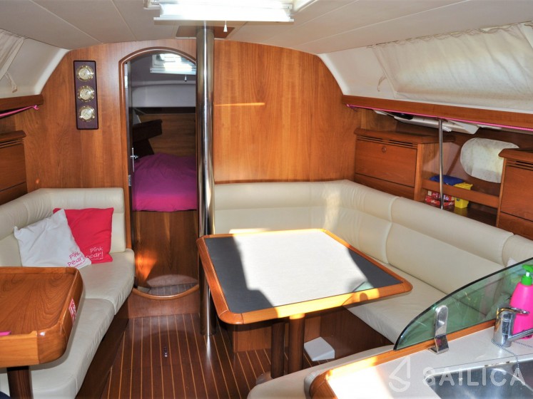 Sun Odyssey 37 - Yacht Charter Sailica