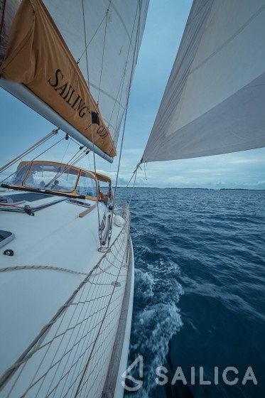 Sun Odyssey 44i - Yacht Charter Sailica