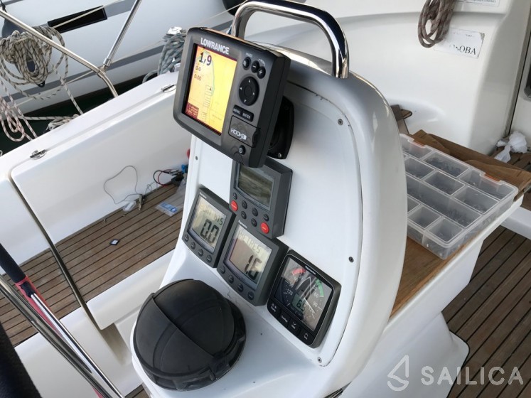 Bavaria 39 Cruiser - Yacht Charter Sailica