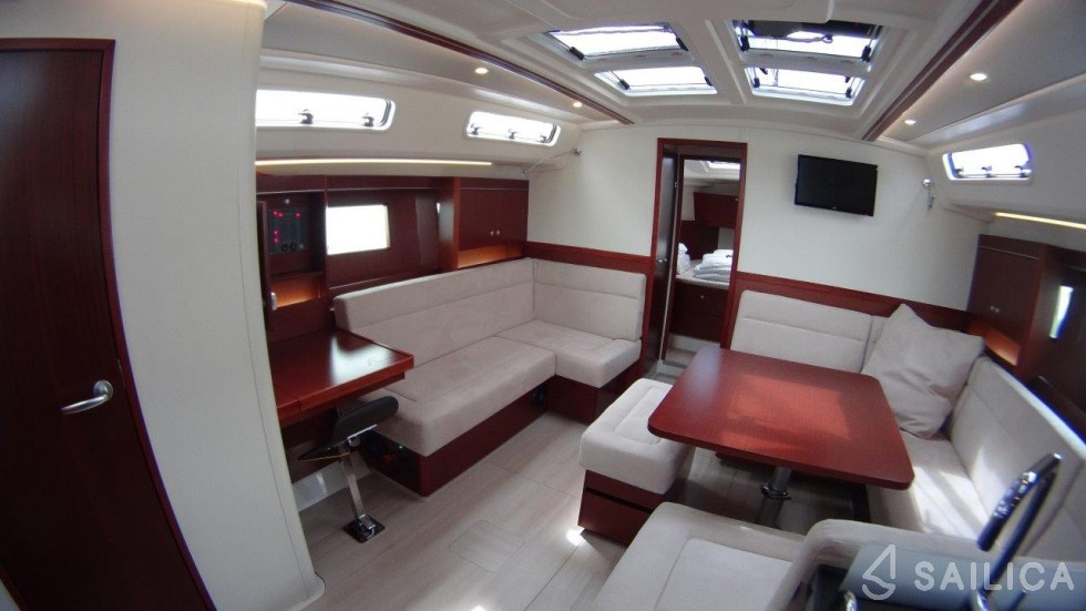 Hanse 455 - Yacht Charter Sailica