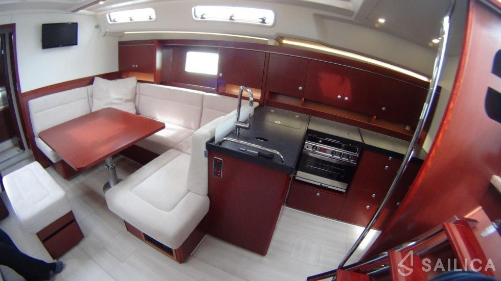 Hanse 455 - Yacht Charter Sailica