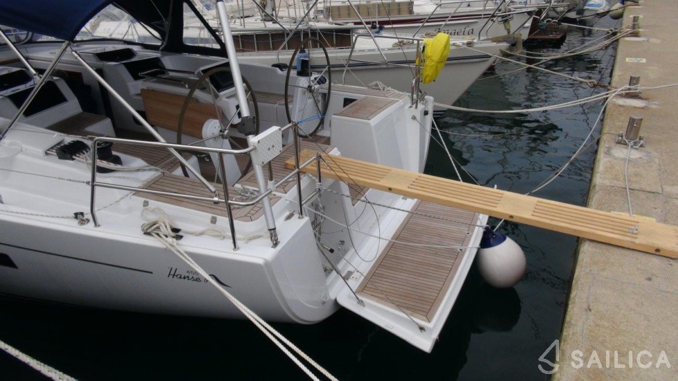 Hanse 455 - Yacht Charter Sailica
