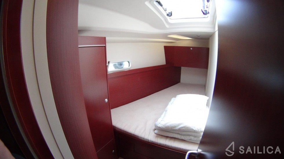 Hanse 455 - Yacht Charter Sailica