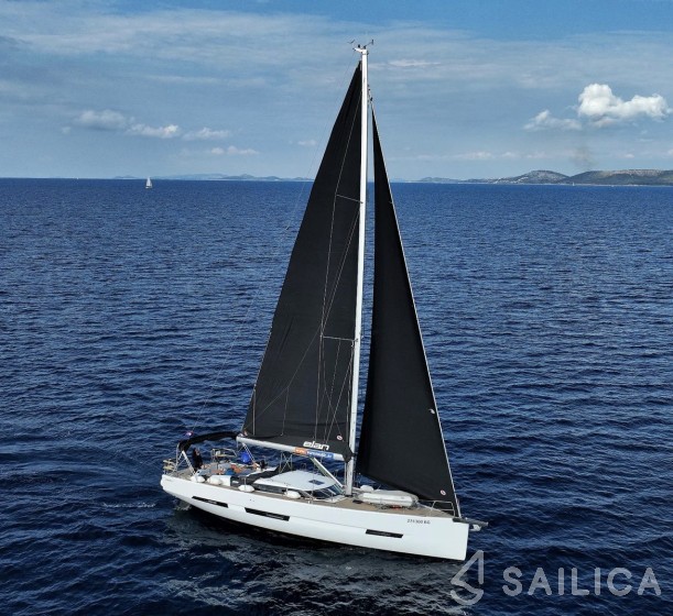 Elan GT6 - Yacht Charter Sailica