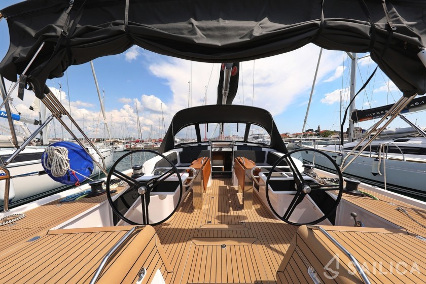 Elan GT6 - Yacht Charter Sailica