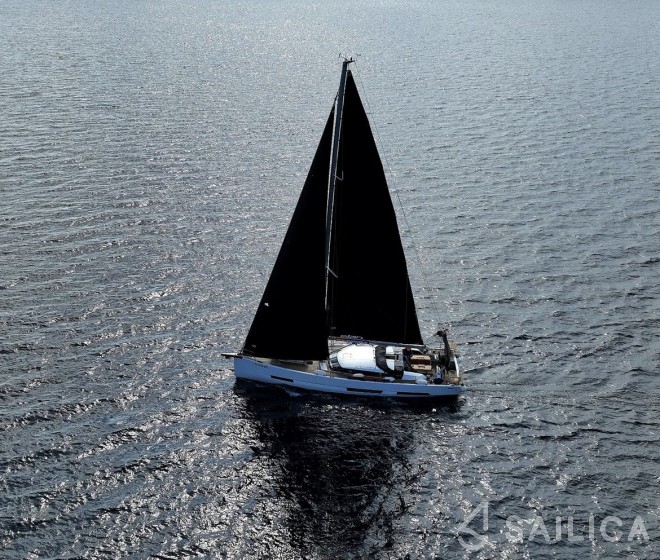 Elan GT6 - Yacht Charter Sailica