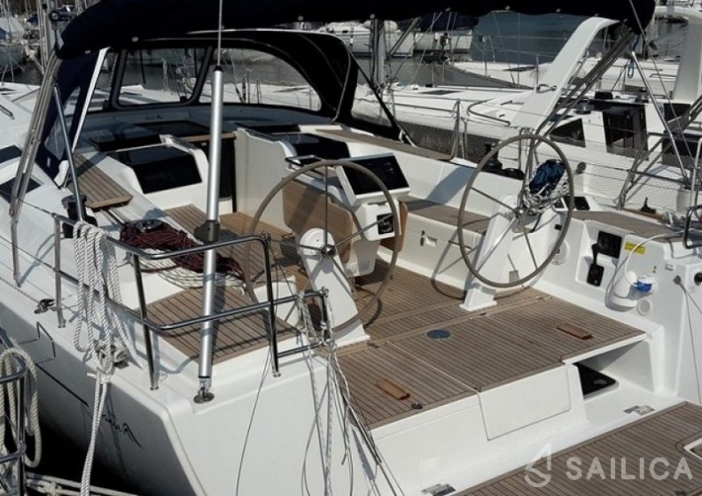 Hanse 505 - Yacht Charter Sailica