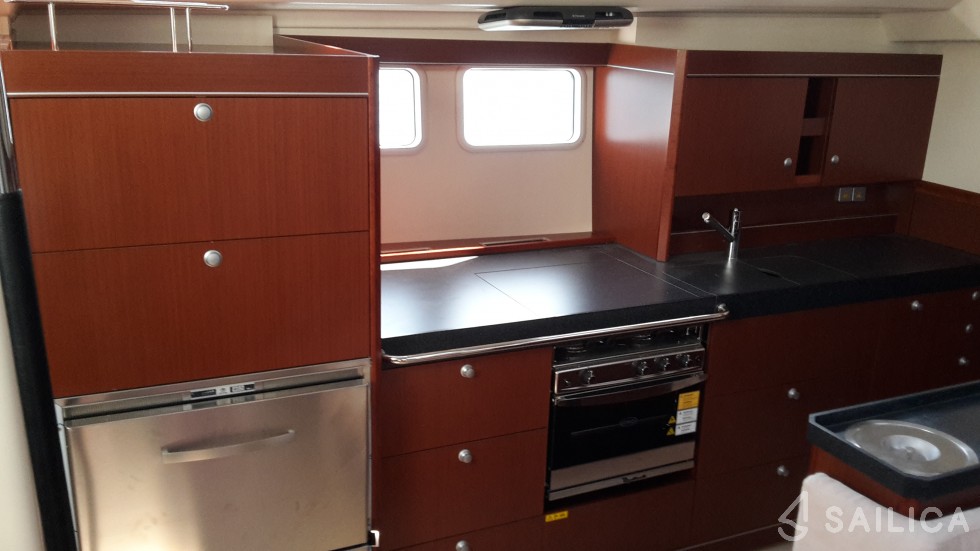 Hanse 505 - Yacht Charter Sailica