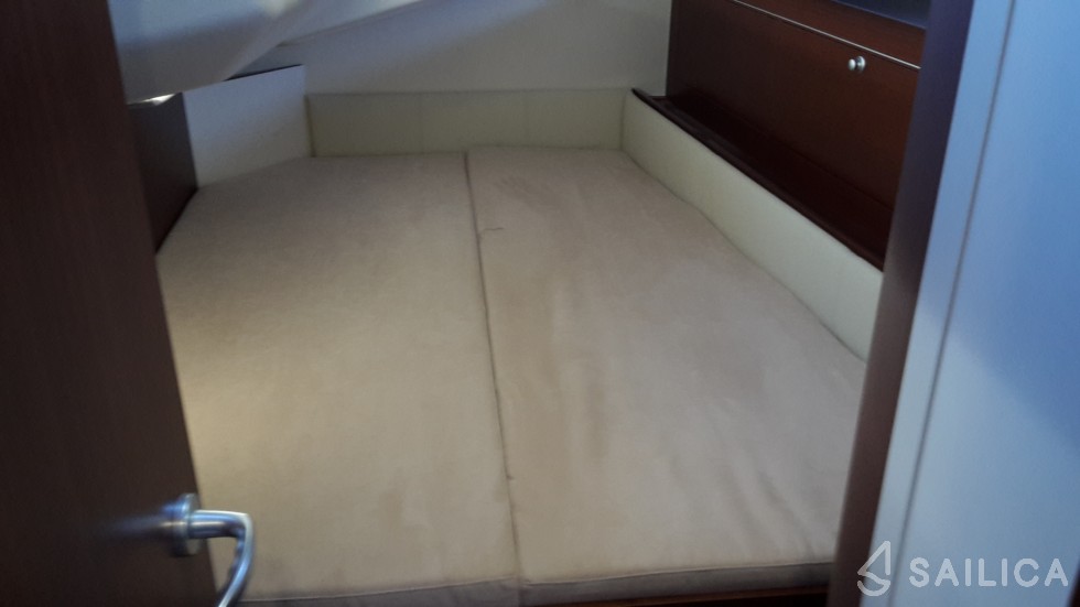 Hanse 505 - Yacht Charter Sailica