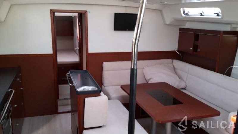 Hanse 505 - Yacht Charter Sailica