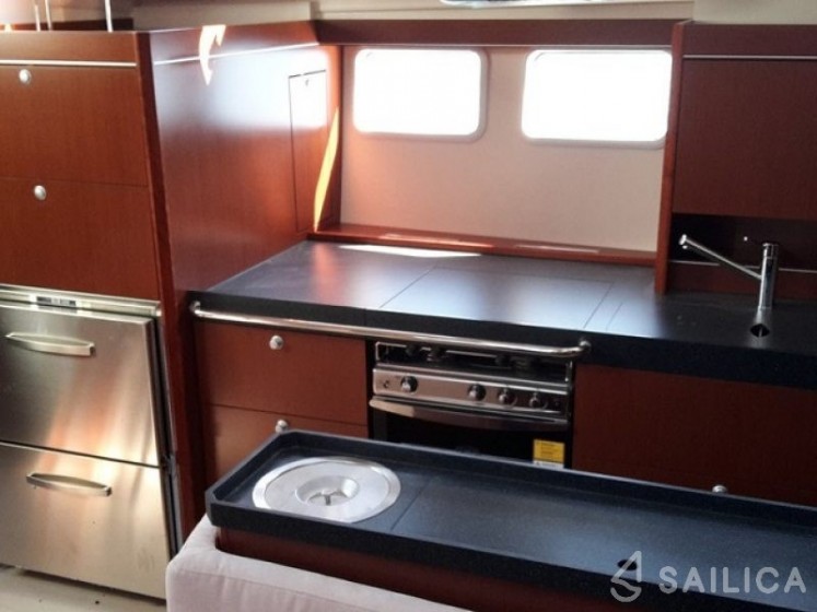 Hanse 505 - Yacht Charter Sailica