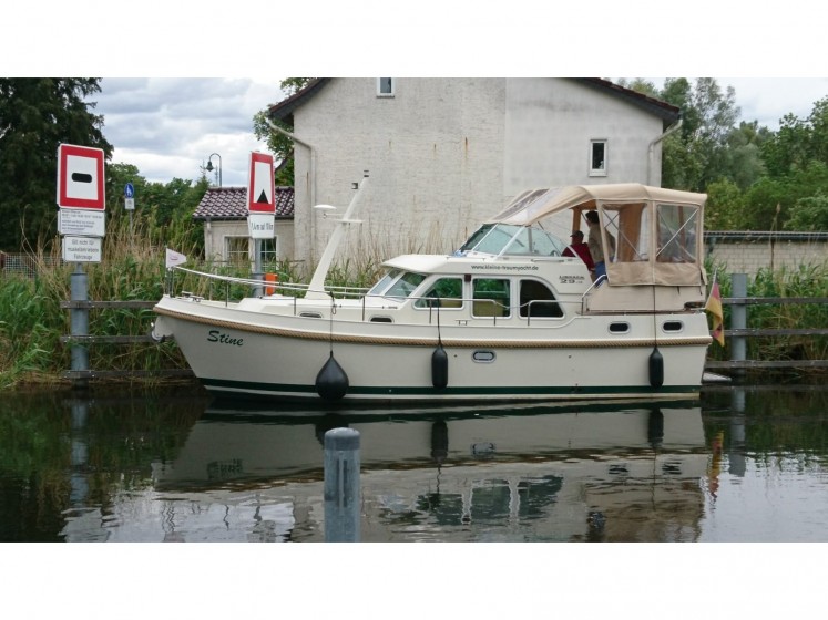 Linssen Grand Sturdy 29.9 AC - Yacht Charter Sailica