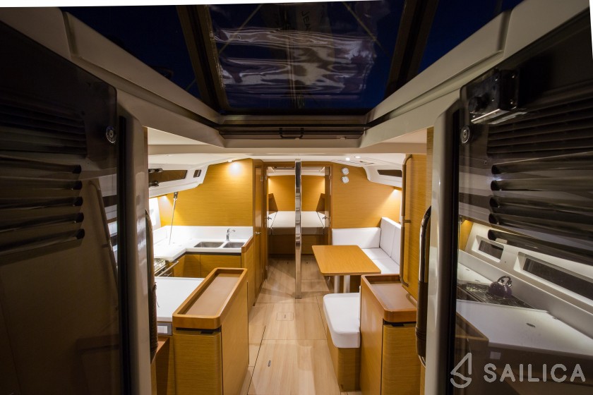Sun Odyssey 440 - Yacht Charter Sailica
