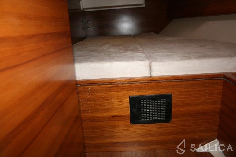 Salona 44 - Yacht Charter Sailica