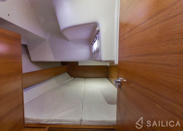 Salona 44 - Yacht Charter Sailica