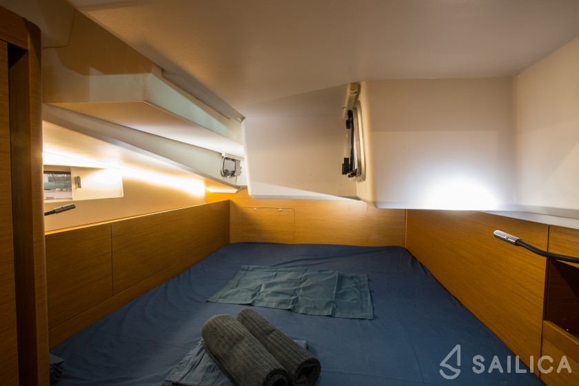 Sun Odyssey 490 - Yacht Charter Sailica