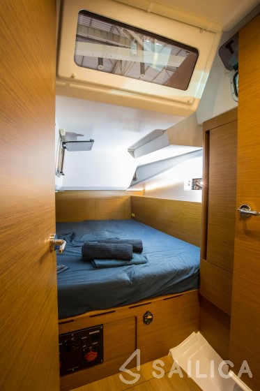 Sun Odyssey 490 - Yacht Charter Sailica