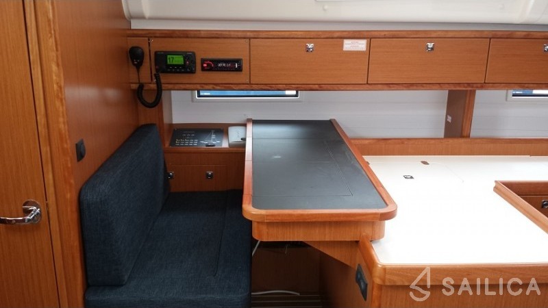 Bavaria Cruiser 51 - Yacht Charter Sailica