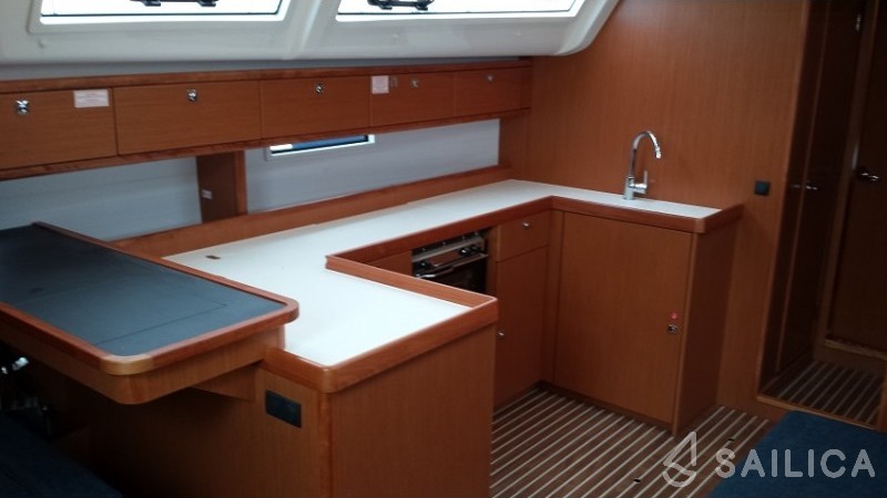 Bavaria Cruiser 51 - Yacht Charter Sailica