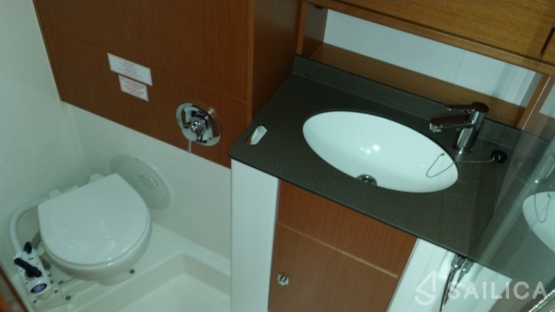 Bavaria Cruiser 51 - Yacht Charter Sailica