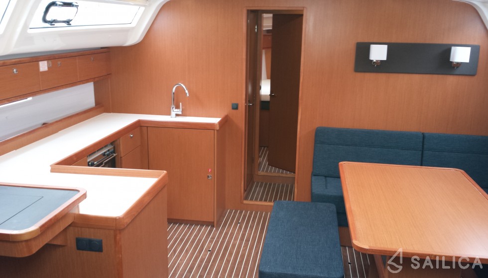 Bavaria Cruiser 51 - Yacht Charter Sailica