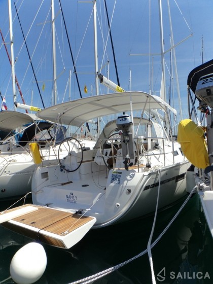 Bavaria 37 Cruiser - Yacht Charter Sailica