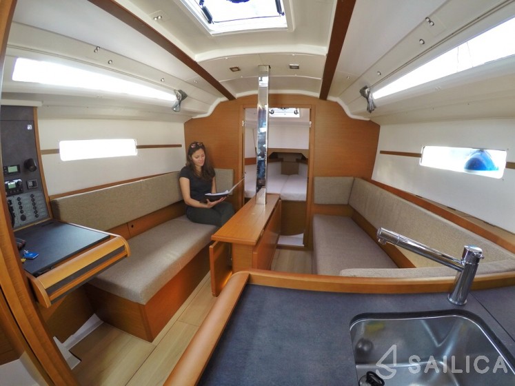Sun Odyssey 349 - Yacht Charter Sailica