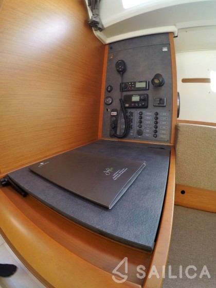 Sun Odyssey 349 - Yacht Charter Sailica