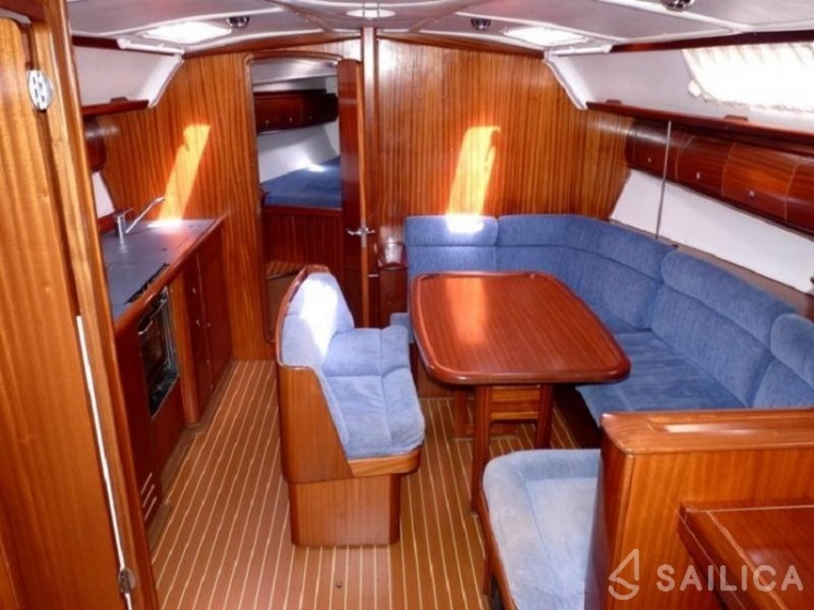 Bavaria 41 - Yacht Charter Sailica