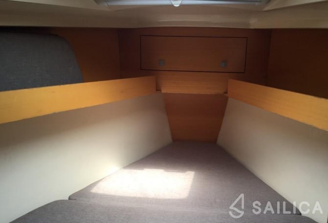 Elan 340 - Yacht Charter Sailica