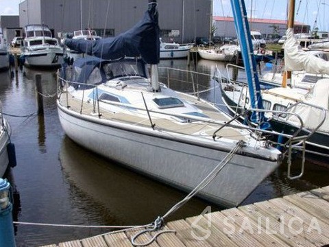 Dehler 34 - Yacht Charter Sailica