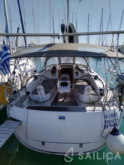 Bavaria 37 Cruiser - Yacht Charter Sailica