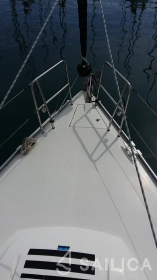 Bavaria 37 Cruiser - Yacht Charter Sailica