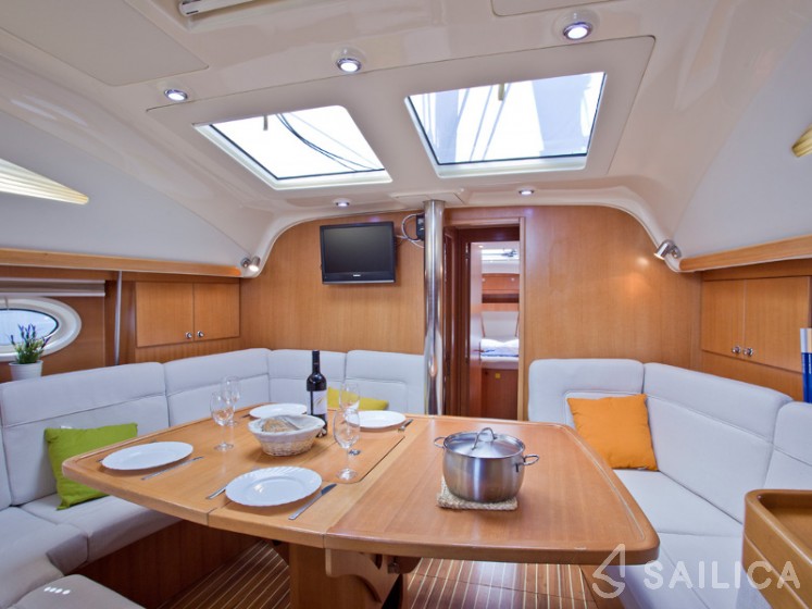 Elan 434 Impression - Yacht Charter Sailica