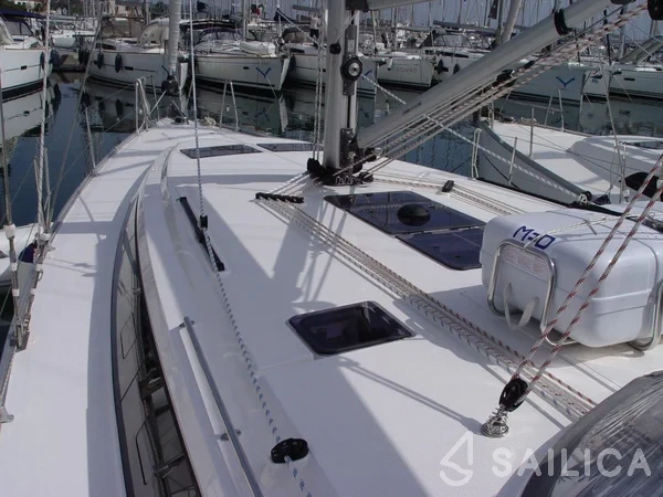 Bavaria 46 Cruiser - Yacht Charter Sailica