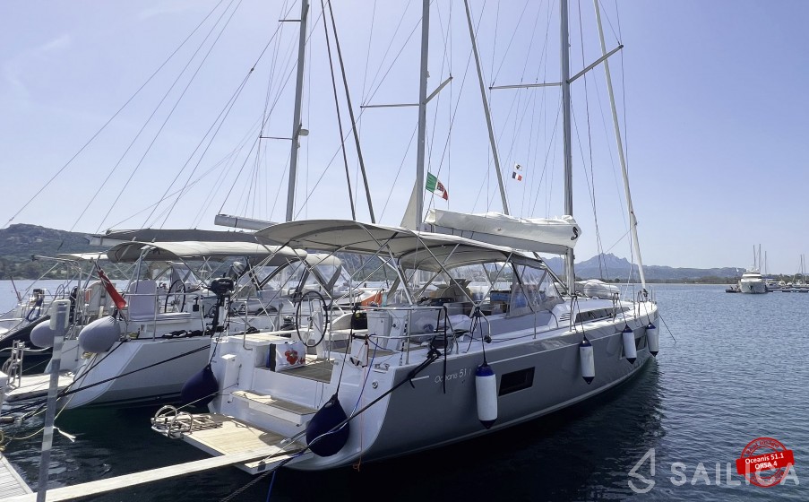 Oceanis 51.1 - Yacht Charter Sailica
