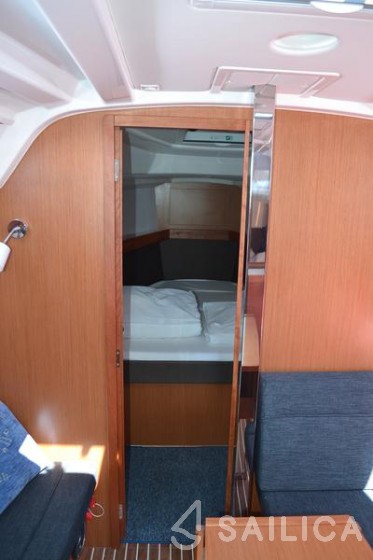 Bavaria 37 Cruiser - Yacht Charter Sailica