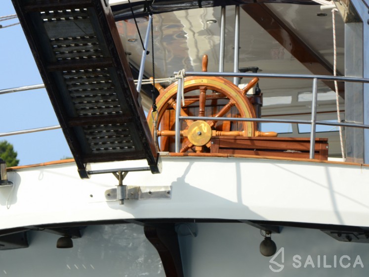 Gulet - Yacht Charter Sailica