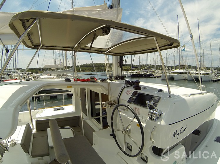 Lagoon 39 - Yacht Charter Sailica