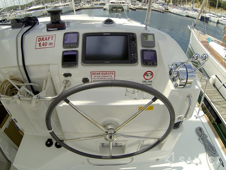 Lagoon 39 - Yacht Charter Sailica