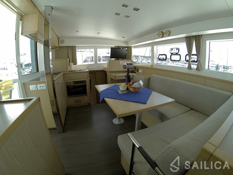 Lagoon 39 - Yacht Charter Sailica