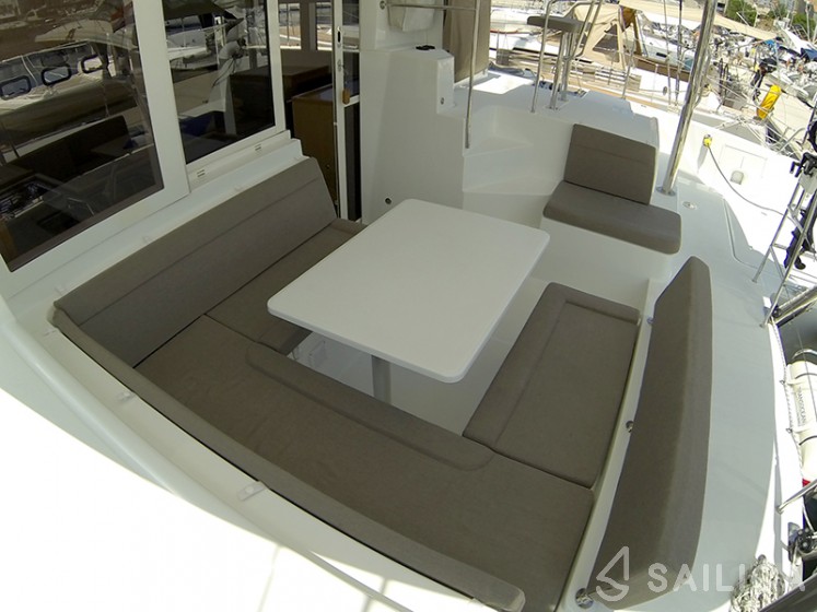 Lagoon 39 - Yacht Charter Sailica