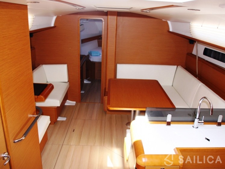 Sun Odyssey 439 - Yacht Charter Sailica