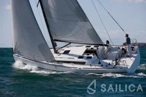 Dufour 360 GL - Yacht Charter Sailica