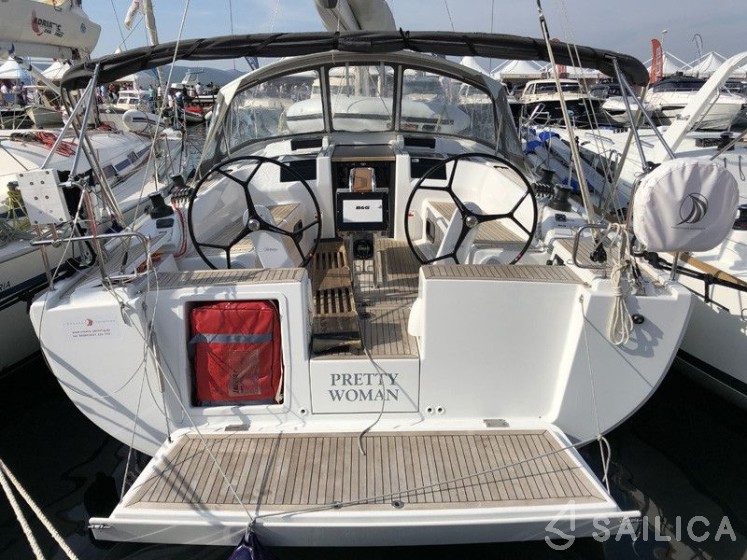 Hanse 415 - Yacht Charter Sailica