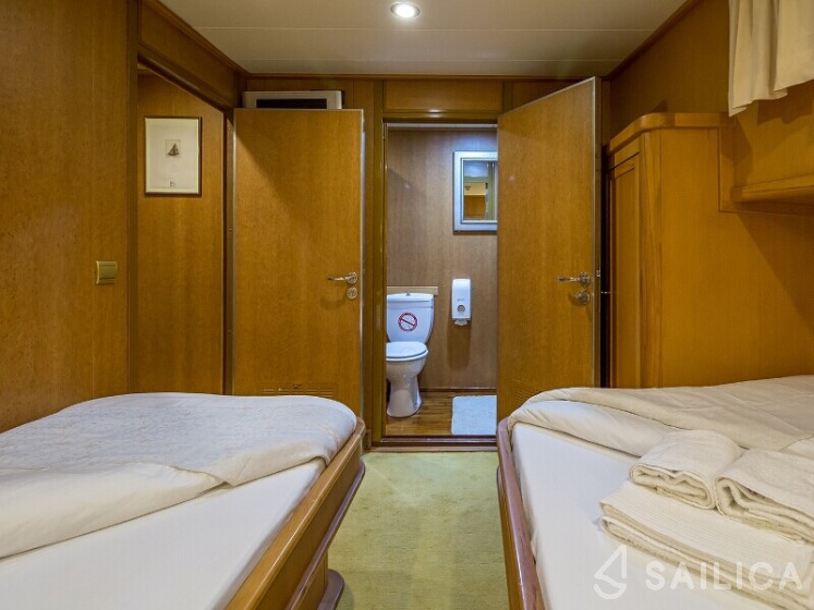 Gulet - Yacht Charter Sailica