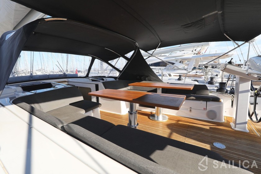 Hanse 548 - Yacht Charter Sailica