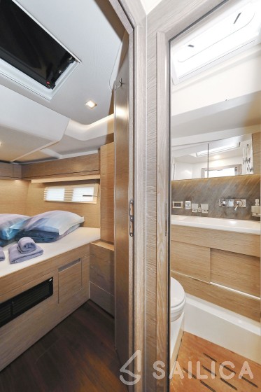 Hanse 548 - Yacht Charter Sailica