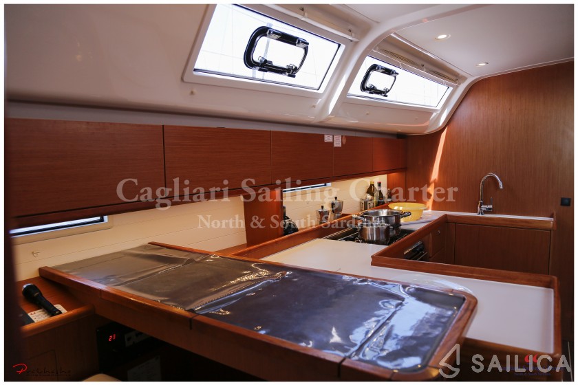 Bavaria Cruiser 51 - Yacht Charter Sailica