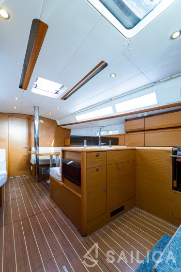 Sun Odyssey 379 - Yacht Charter Sailica